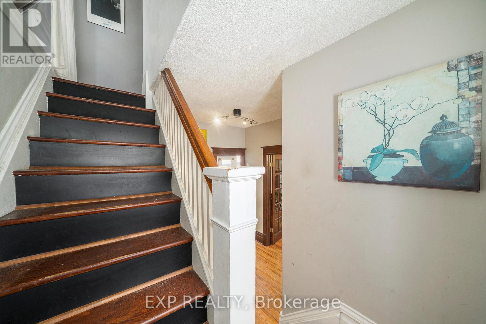 Photo 12 of 477 Kent Street, Ottawa ON