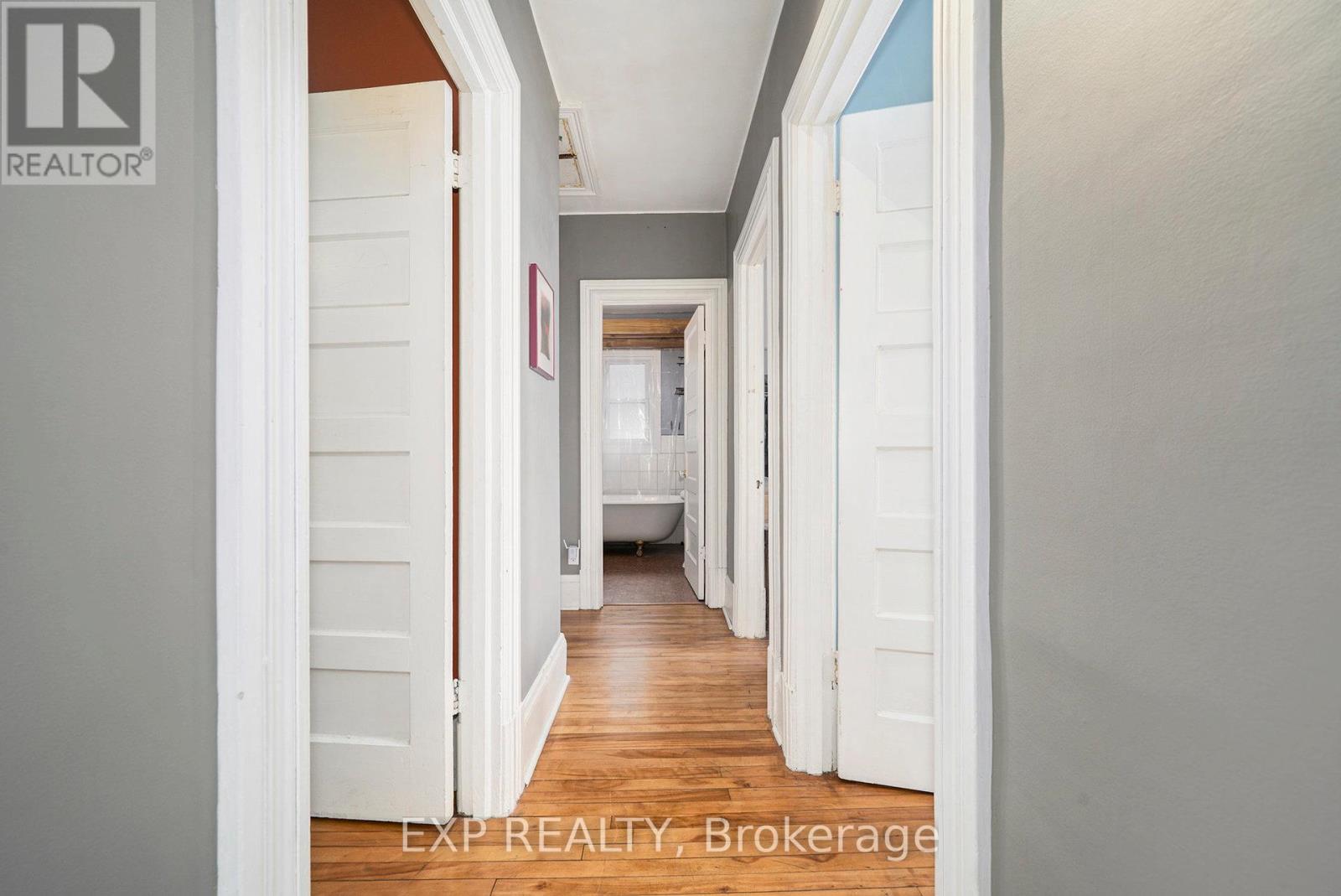Photo 15 of 477 Kent Street, Ottawa ON