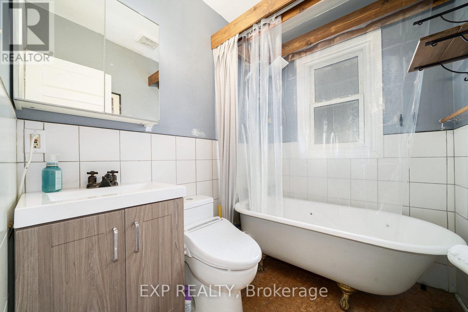 Photo 19 of 477 Kent Street, Ottawa ON