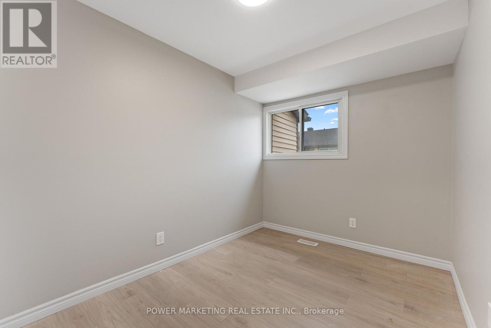 Photo 19 of 1566 Feather Lane, Ottawa ON
