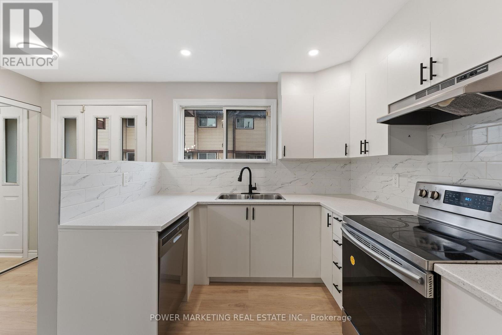 Photo 7 of 1566 Feather Lane, Ottawa ON