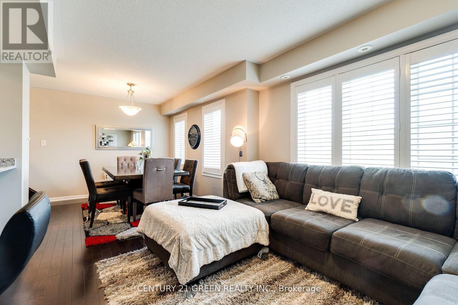 Photo 14 of 24 2614 Dashwood Drive, Oakville ON