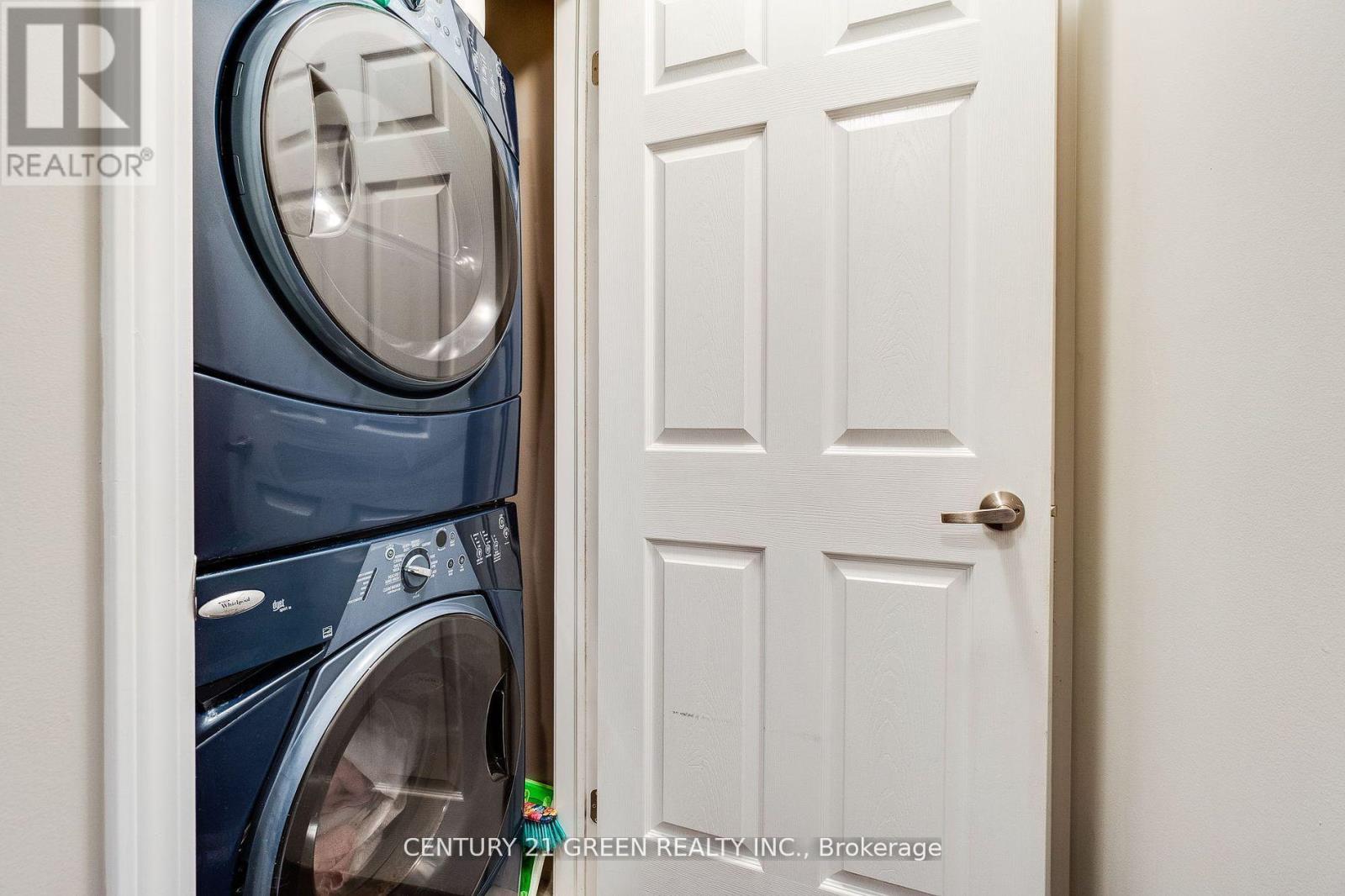 Photo 22 of 24 2614 Dashwood Drive, Oakville ON