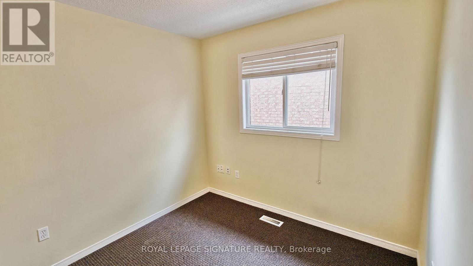 Photo 11 of 5967 Manzanillo Crescent, Mississauga ON