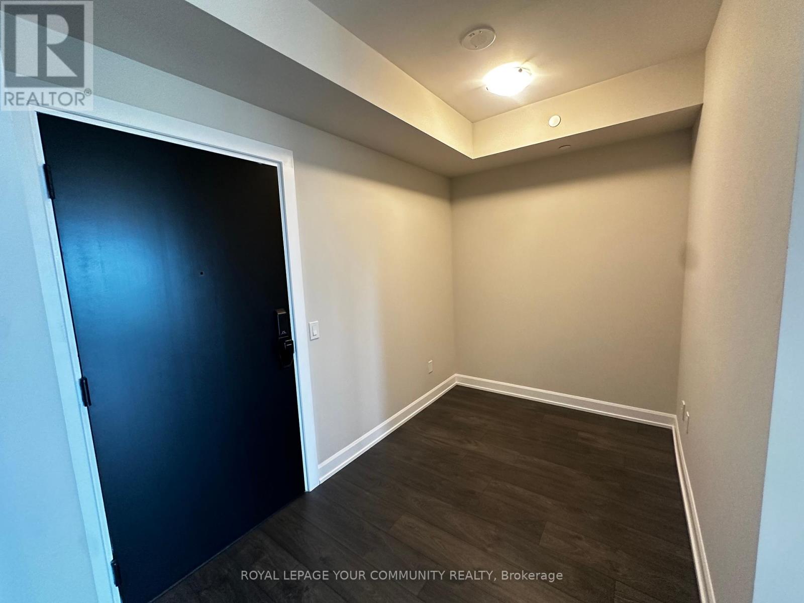 Photo 11 of 411 3220 William Coltson Avenue, Oakville ON