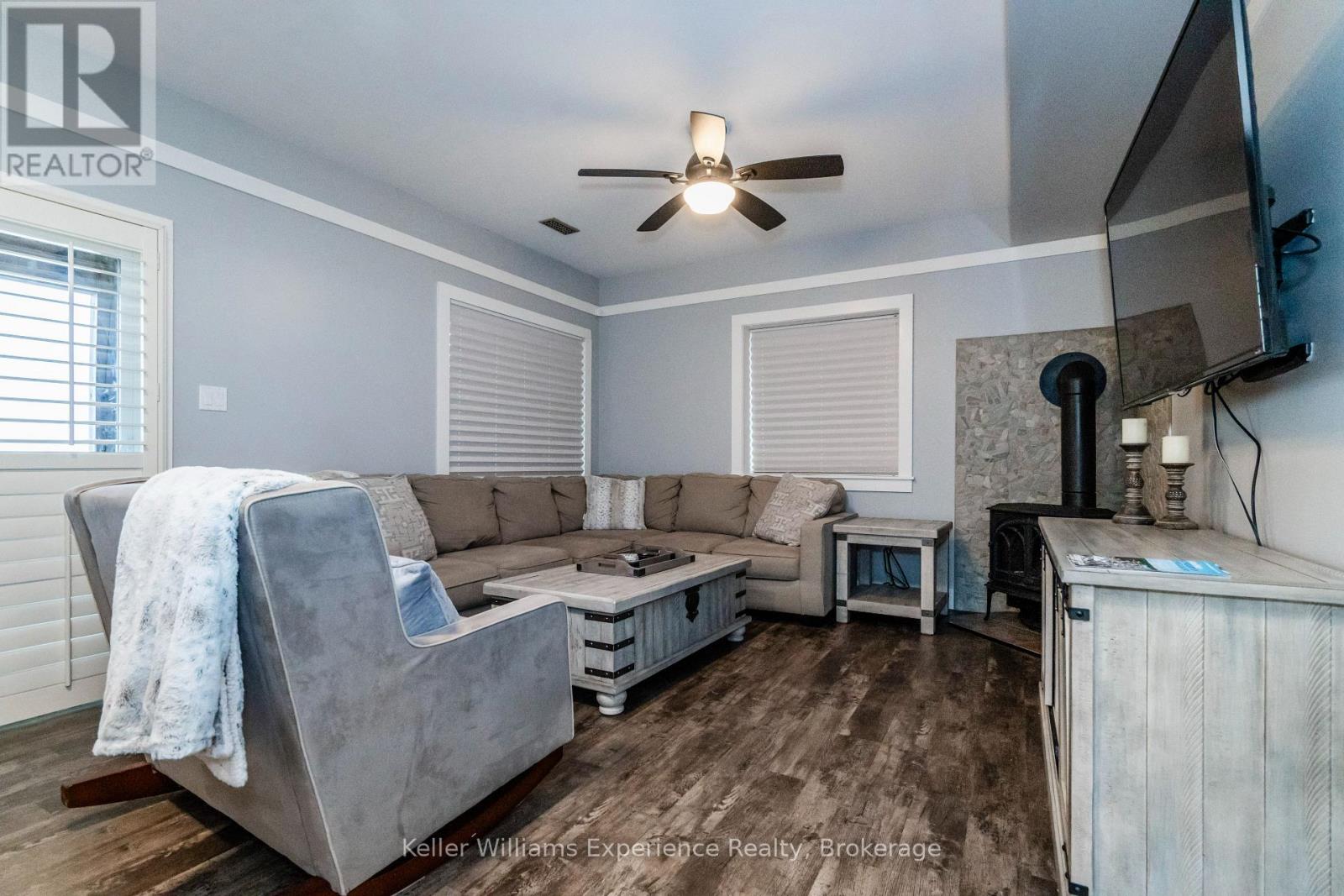 Photo 11 of 1749 Champlain Road, Tiny ON