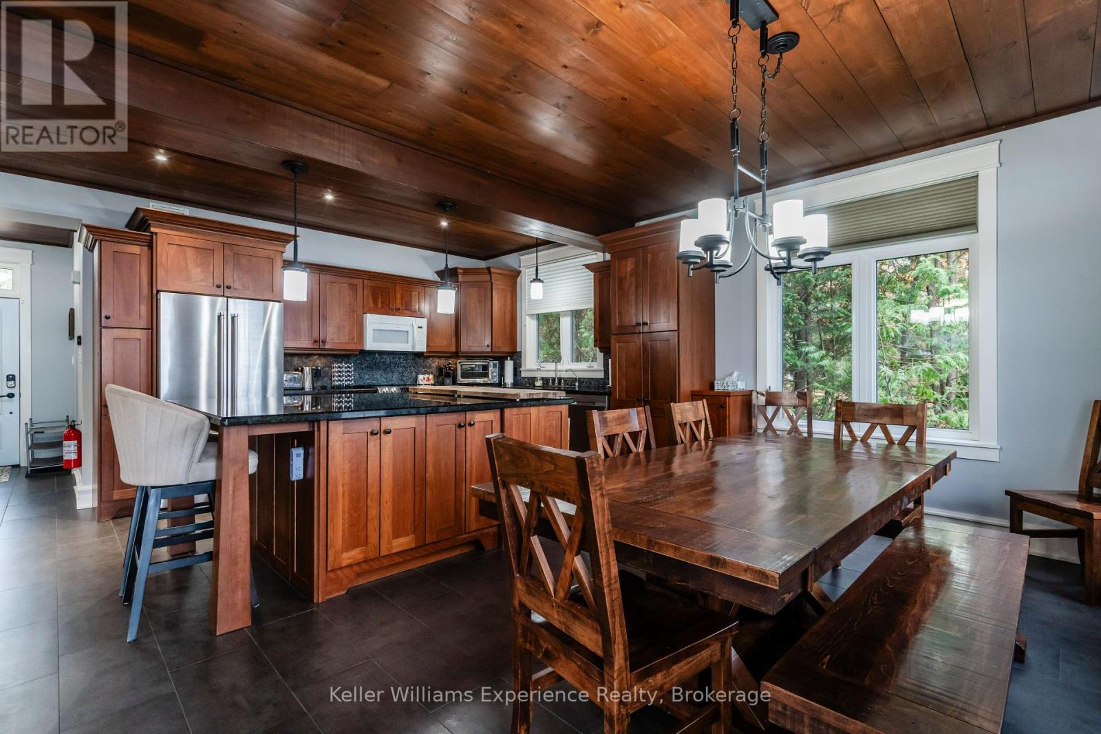 Photo 9 of 1749 Champlain Road, Tiny ON