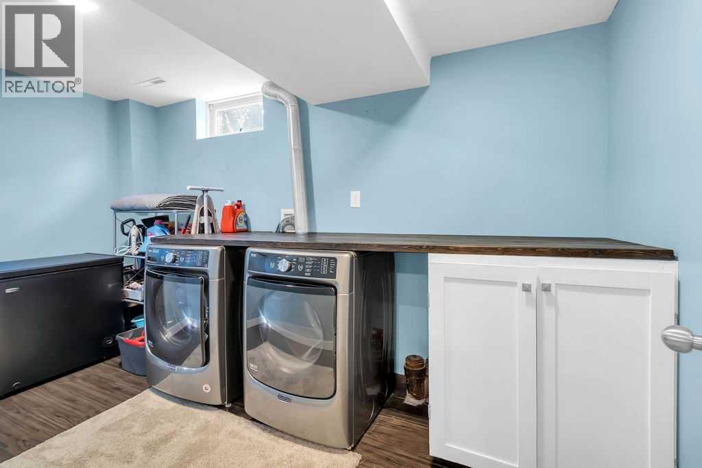 Photo 37 of 1215 Mapleglade Place Se, Calgary AB