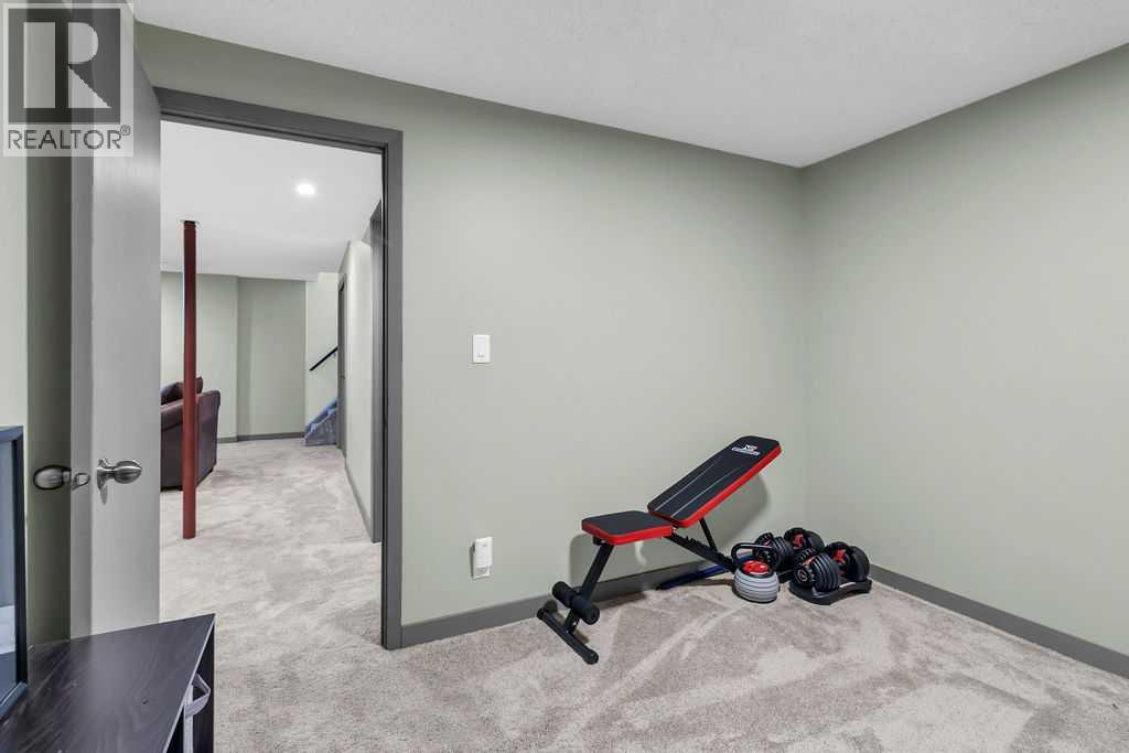 Photo 40 of 1215 Mapleglade Place Se, Calgary AB