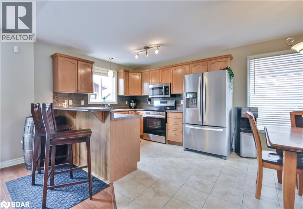 Photo 18 of 210 S Pringle Drive, Barrie ON