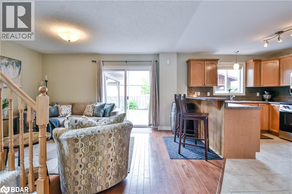 Photo 23 of 210 S Pringle Drive, Barrie ON