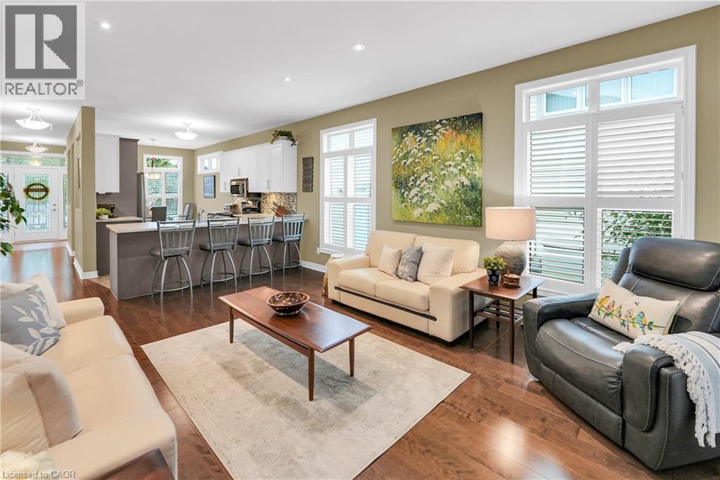 Photo 14 of 3358 Laurie Avenue, Vineland ON