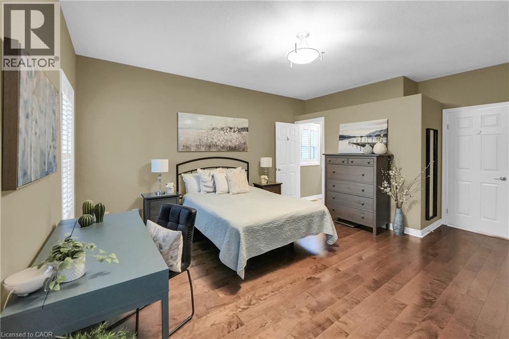 Photo 16 of 3358 Laurie Avenue, Vineland ON