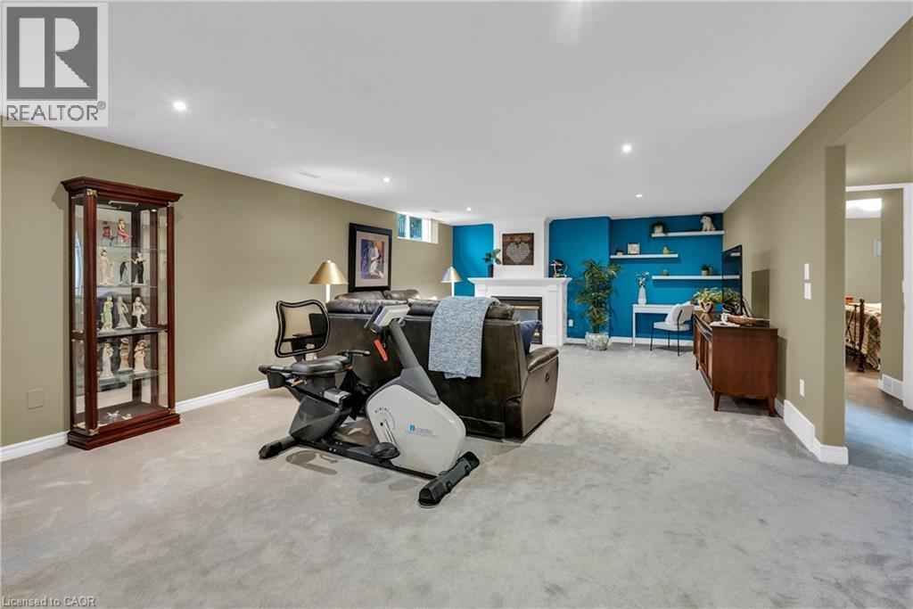 Photo 26 of 3358 Laurie Avenue, Vineland ON