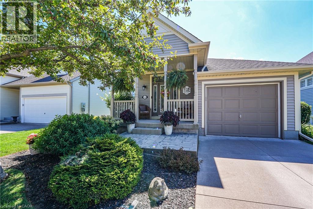 Photo 36 of 3358 Laurie Avenue, Vineland ON