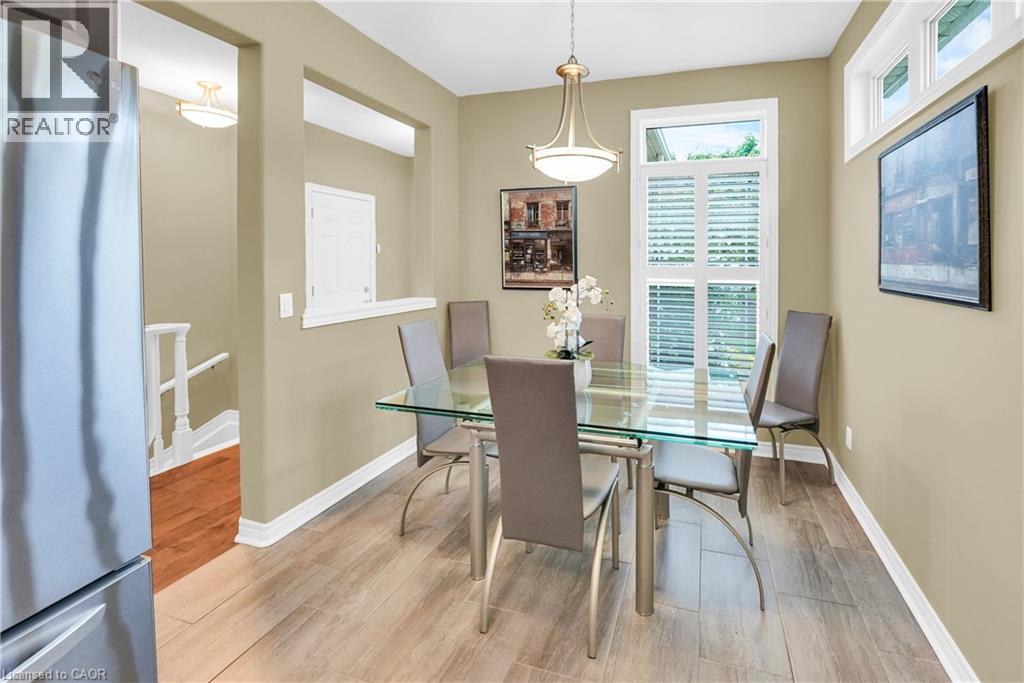Photo 7 of 3358 Laurie Avenue, Vineland ON