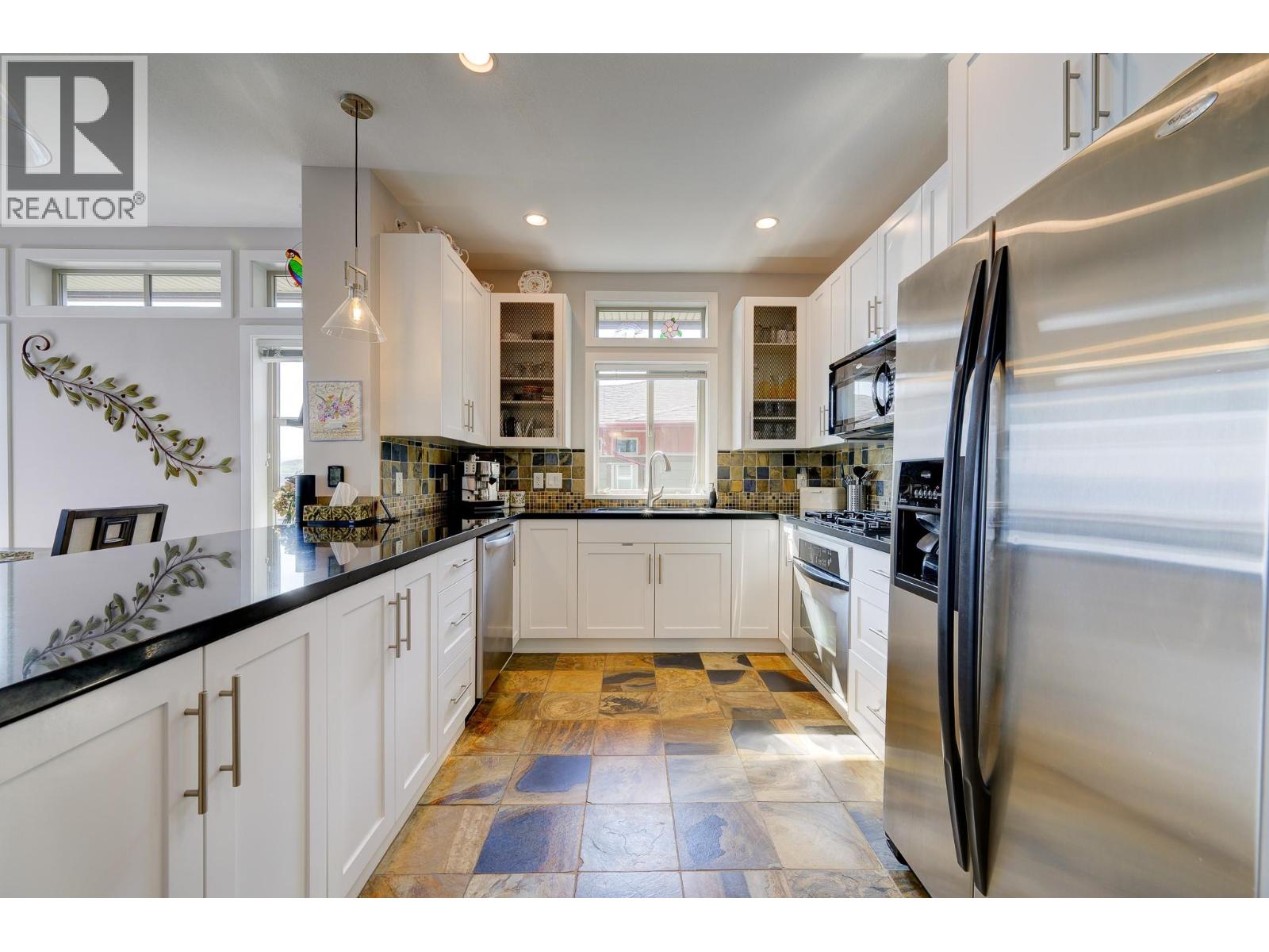 Photo 10 of 175 Holloway Drive Unit 44, Kamloops BC
