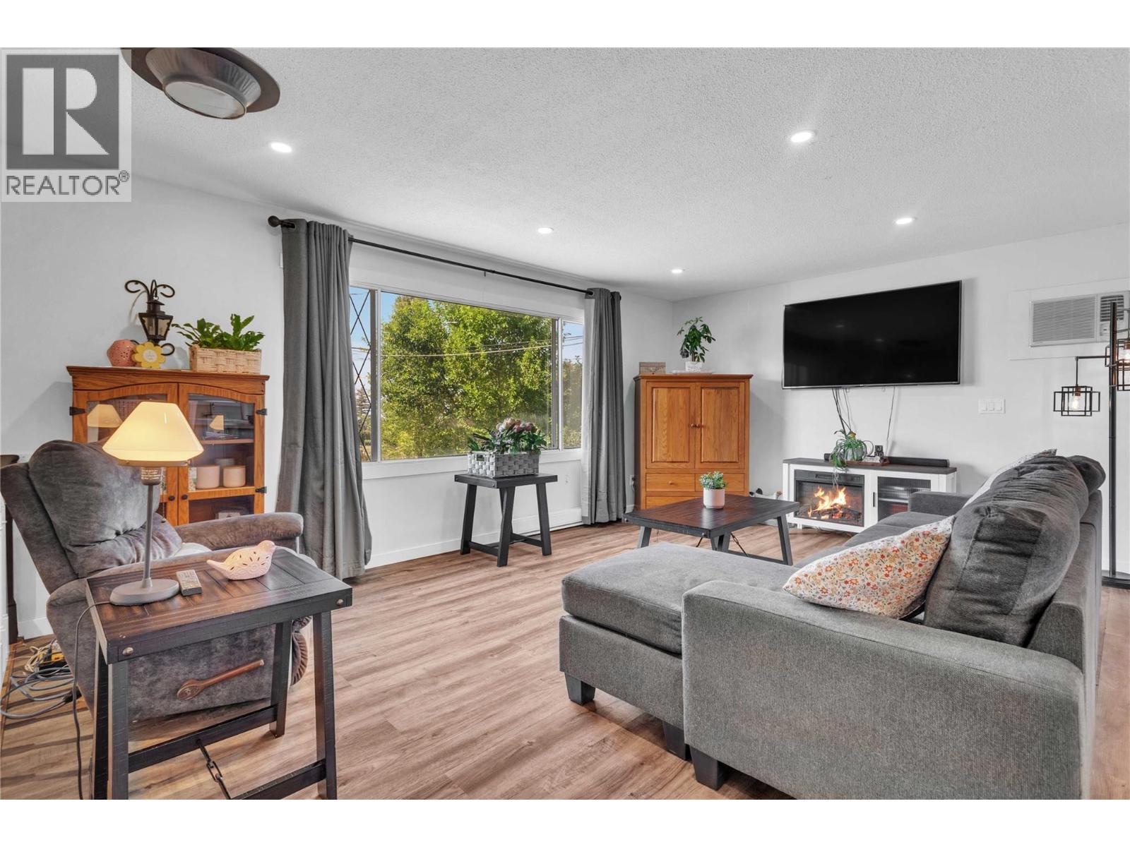  1613 Traut Road, Kelowna