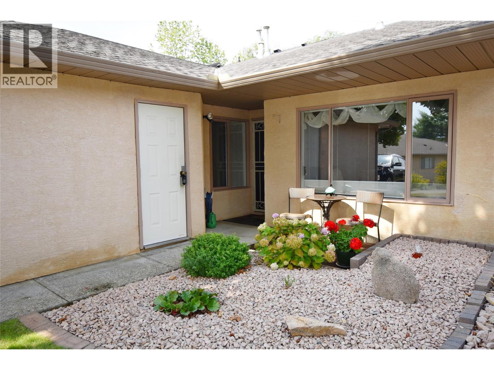 15 1001 30 Avenue, Vernon