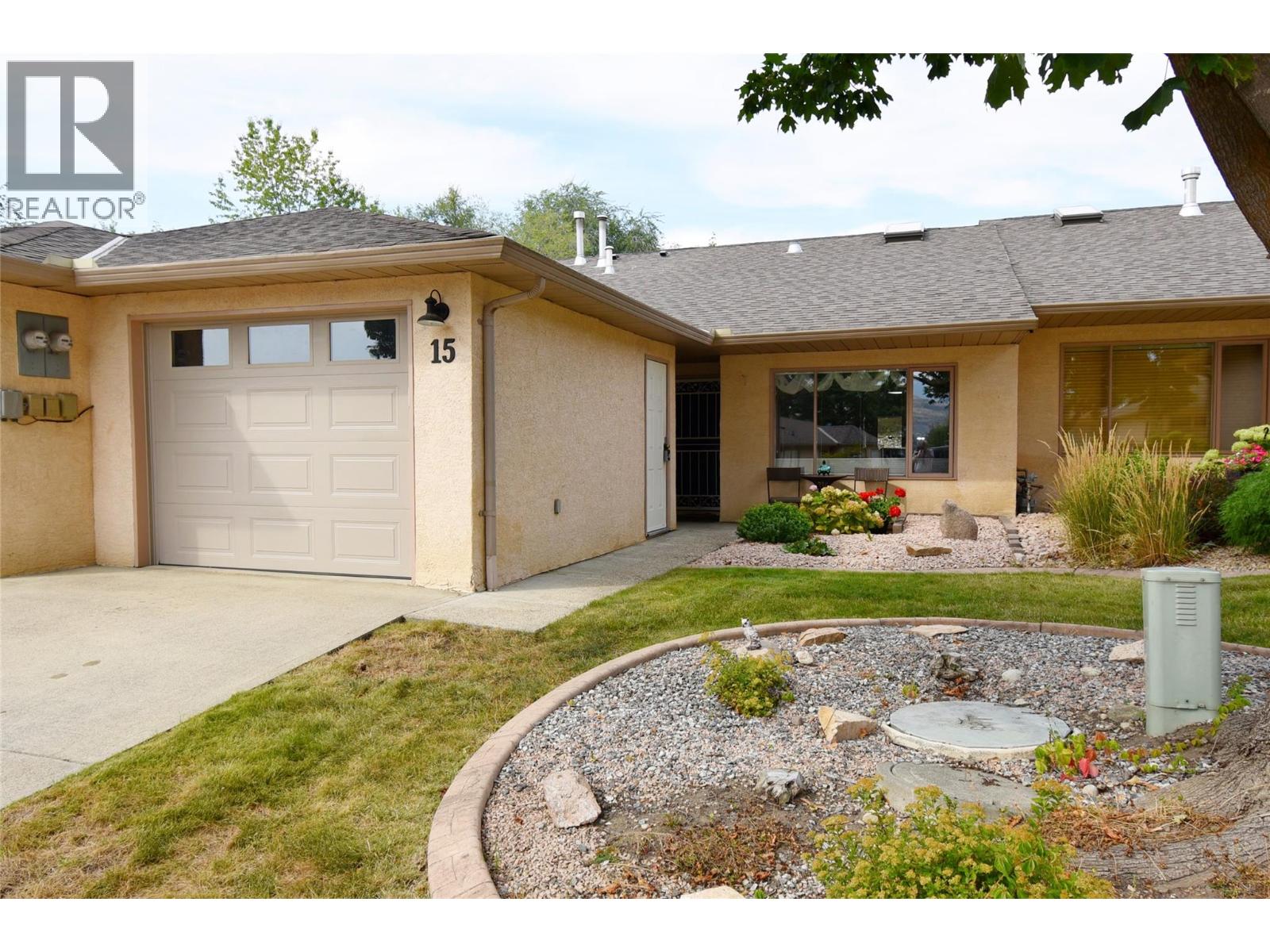 15 1001 30 Avenue, Vernon