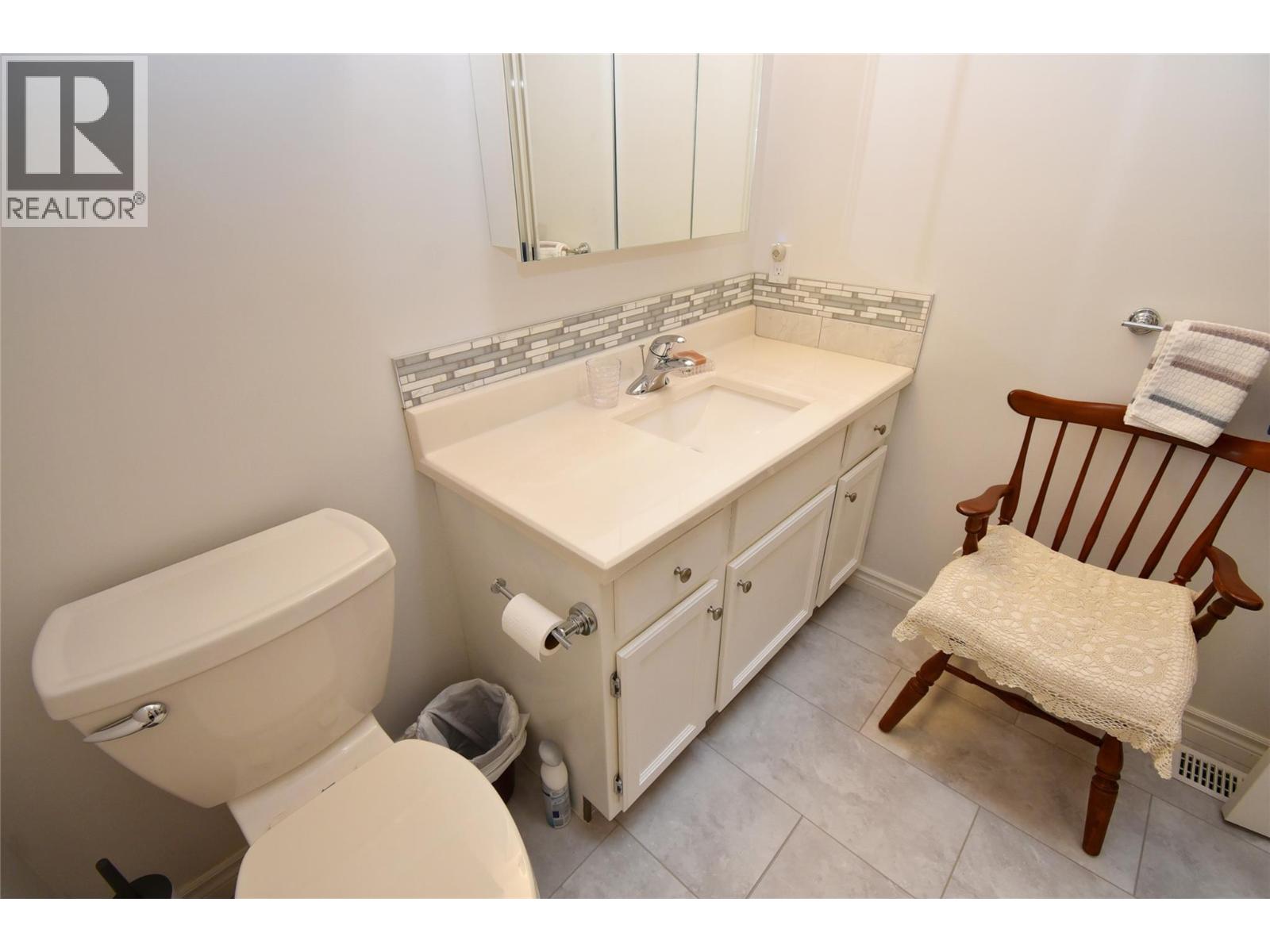15 1001 30 Avenue, Vernon
