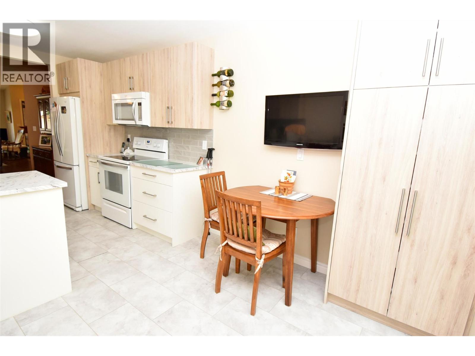 15 1001 30 Avenue, Vernon