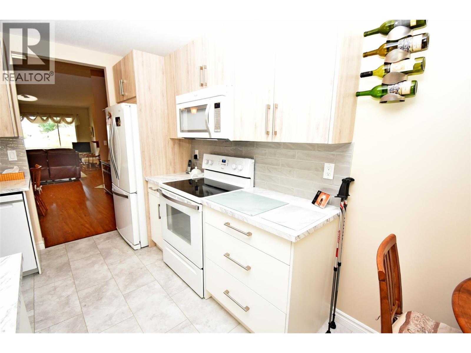 15 1001 30 Avenue, Vernon