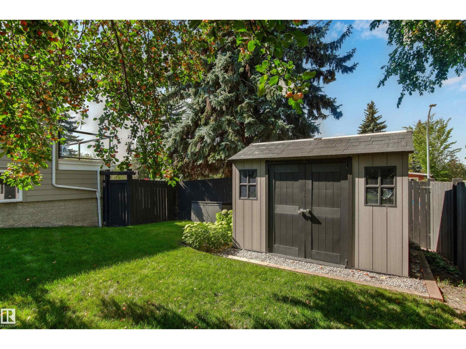 Photo 69 of 6203 132 St Nw, Edmonton AB