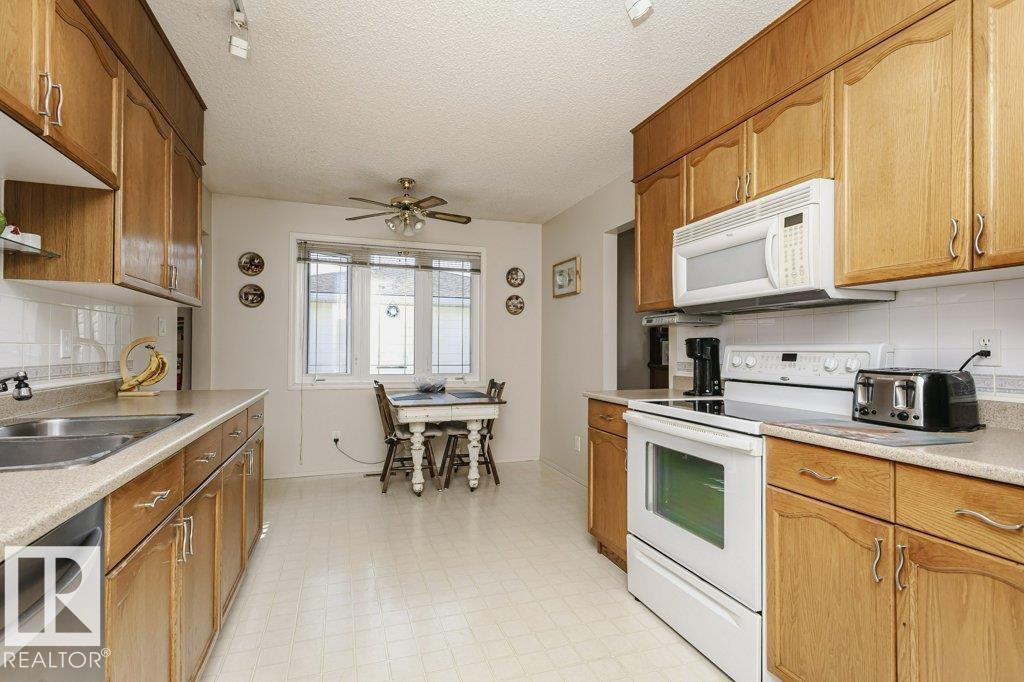 Photo 11 of 4546 56 Av, Bruderheim AB