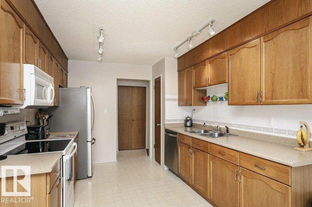 Photo 13 of 4546 56 Av, Bruderheim AB