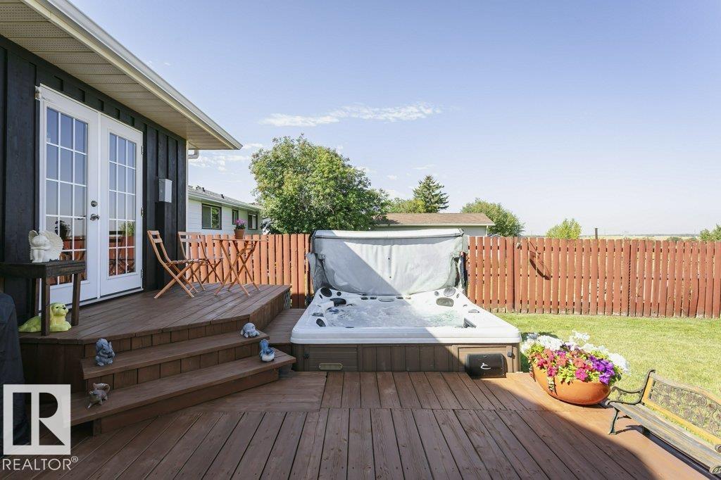 Photo 41 of 4546 56 Av, Bruderheim AB