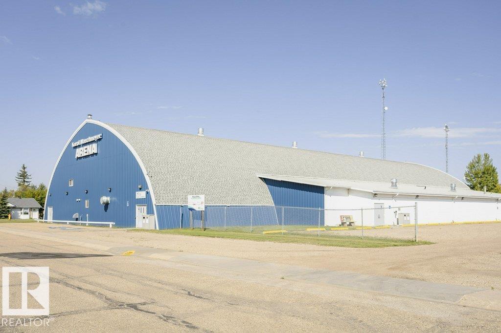 Photo 48 of 4546 56 Av, Bruderheim AB
