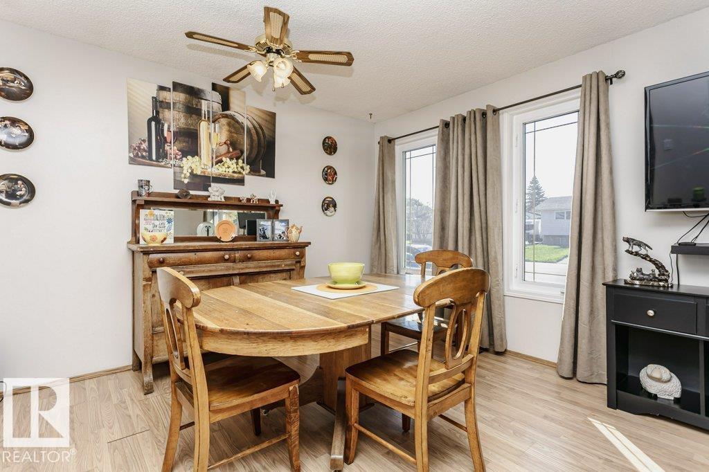 Photo 7 of 4546 56 Av, Bruderheim AB