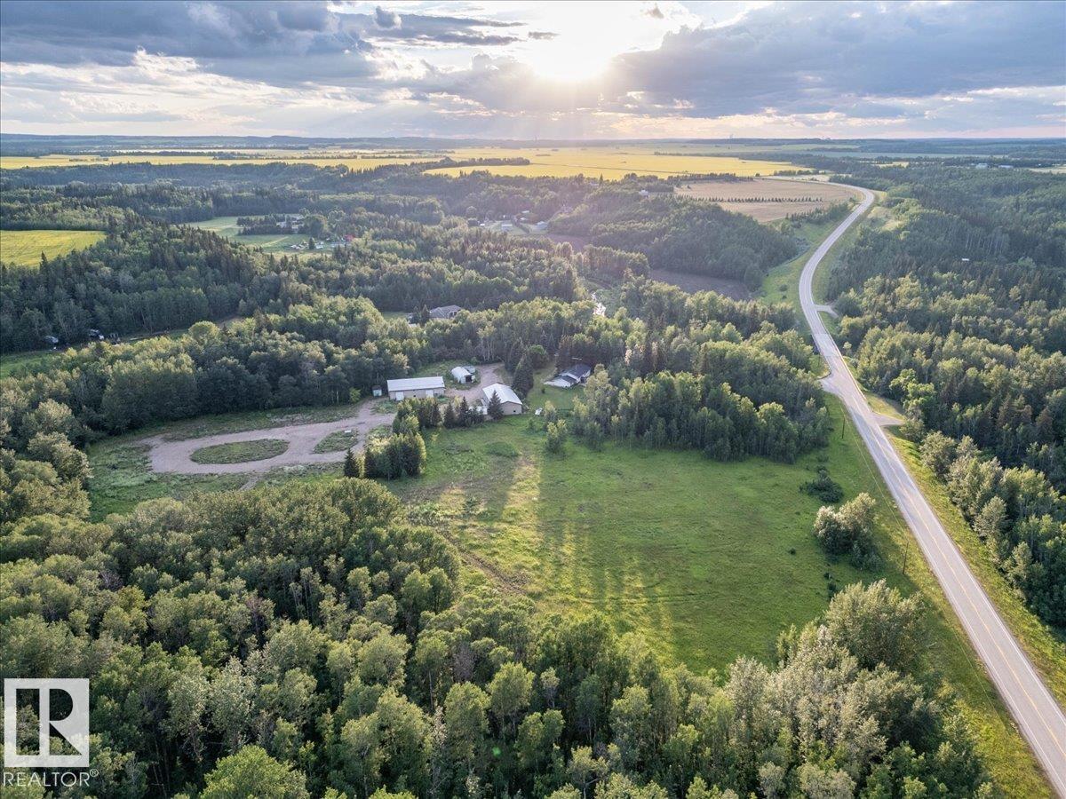 Photo 5 of 2047 Twp Road 495 A, Rural Leduc County AB