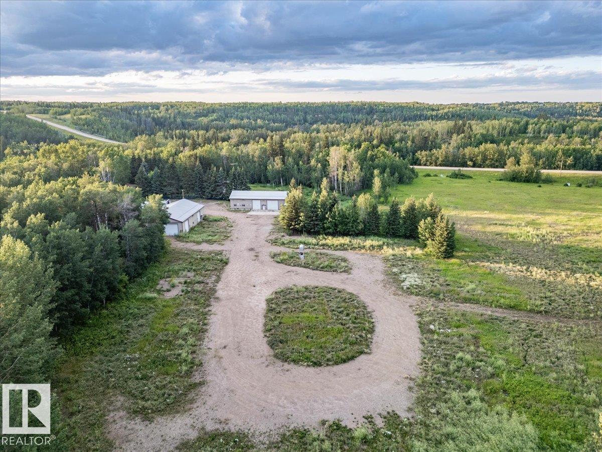 Photo 7 of 2047 Twp Road 495 A, Rural Leduc County AB
