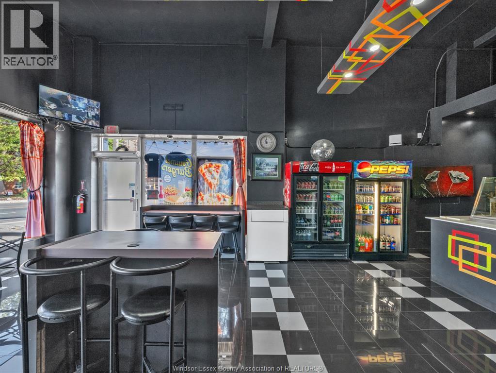 Photo 11 of 3857 Wyandotte Street East Unit 2, Windsor ON