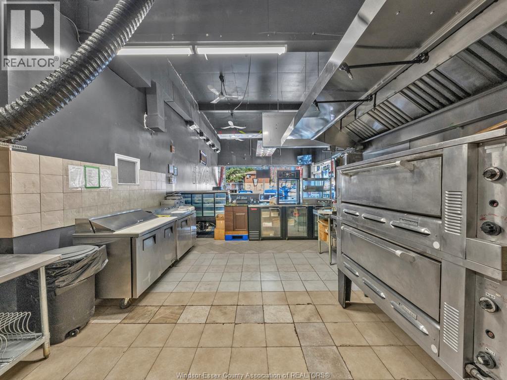 Photo 18 of 3857 Wyandotte Street East Unit 2, Windsor ON