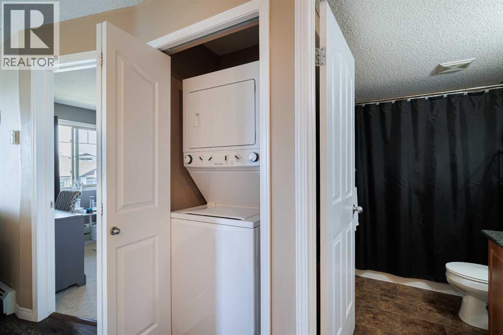 Photo 23 of 3418 60 Panatella Street Nw, Calgary AB