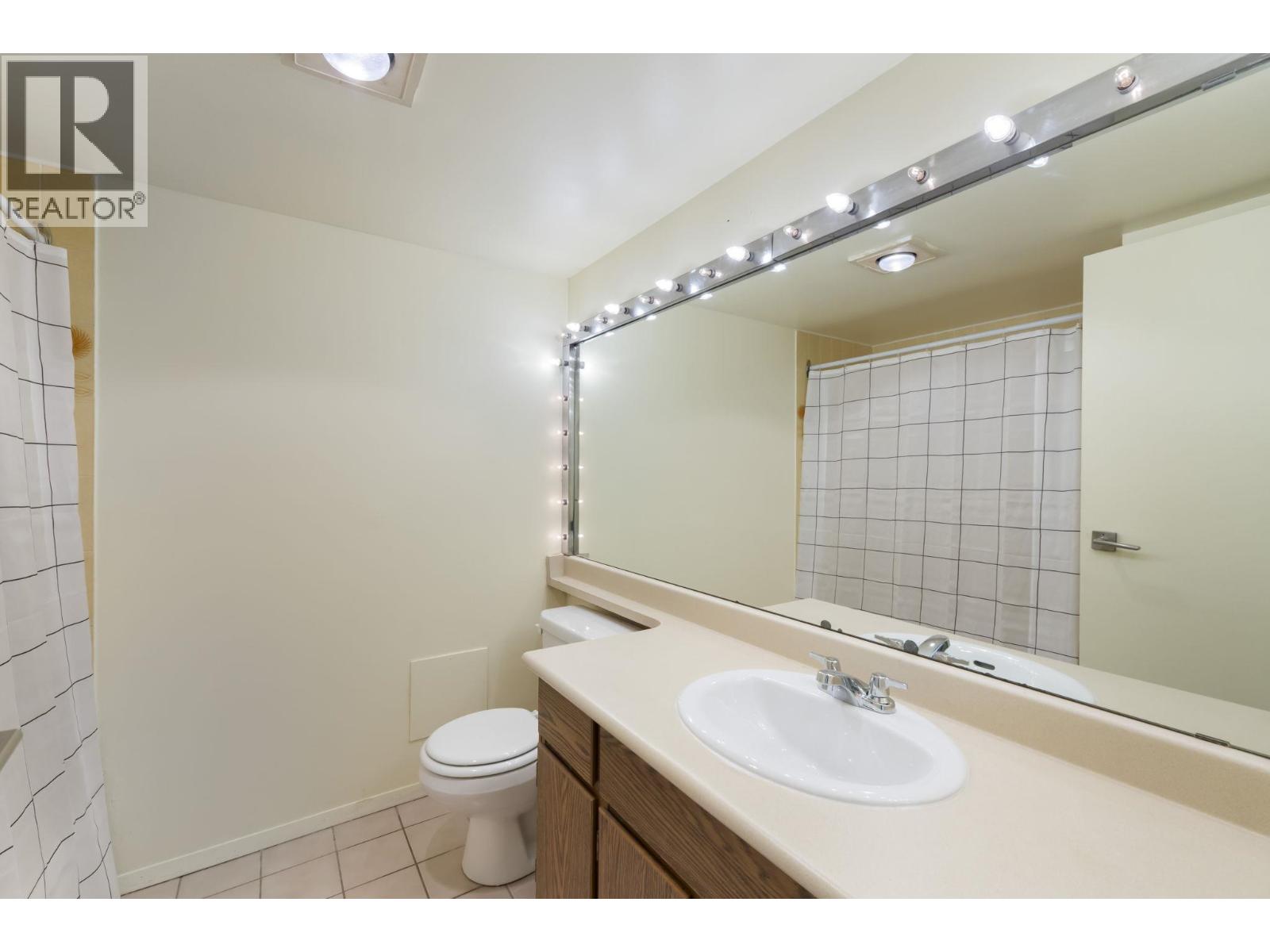 Photo 16 of 1702 9280 Salish Court, Burnaby BC