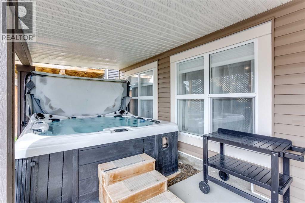 Photo 43 of 19 Heritage Heights, Cochrane AB