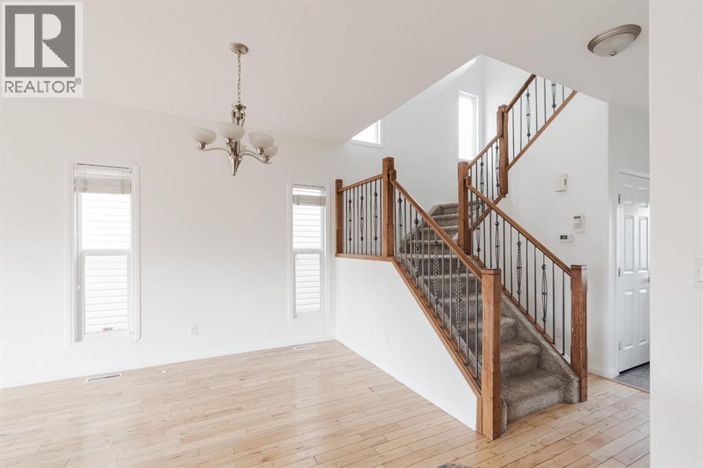 Photo 19 of 254 Rattlepan Creek Crescent, Fort Mcmurray AB