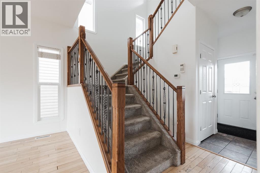 Photo 22 of 254 Rattlepan Creek Crescent, Fort Mcmurray AB