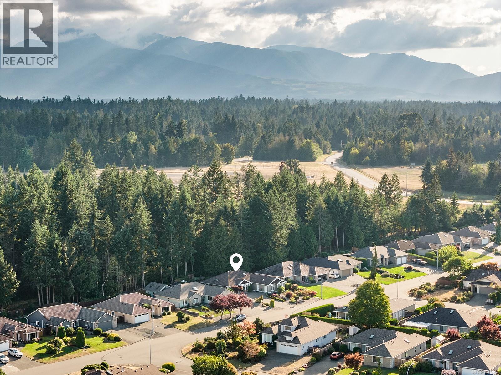 Photo 42 of 1064 Miraloma Dr, Qualicum Beach BC