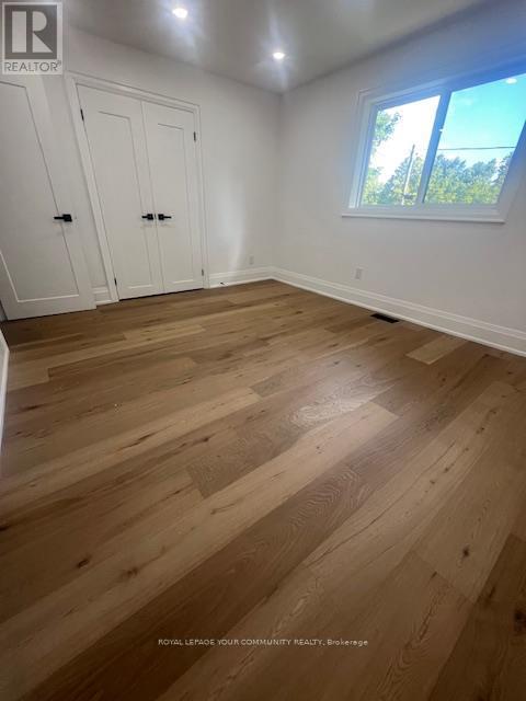 Photo 7 of Main 12 Kemano Road, Aurora ON
