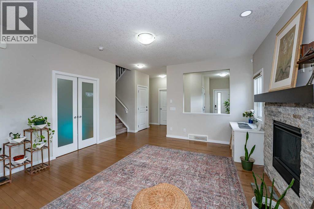 Photo 19 of 74 Carringvue Drive Nw, Calgary AB