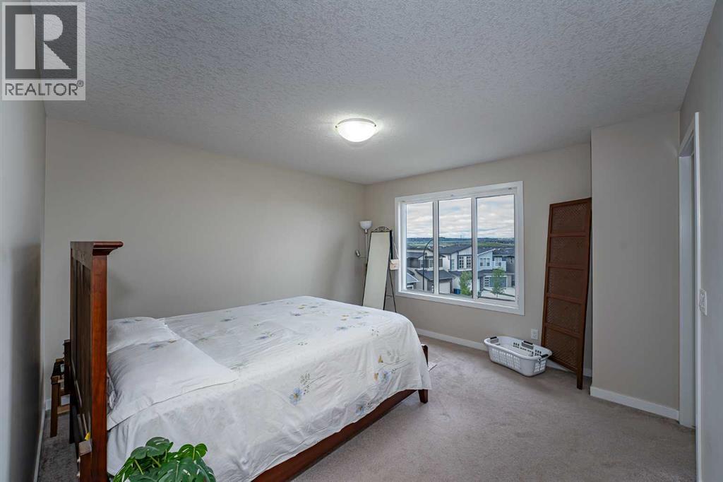 Photo 37 of 74 Carringvue Drive Nw, Calgary AB