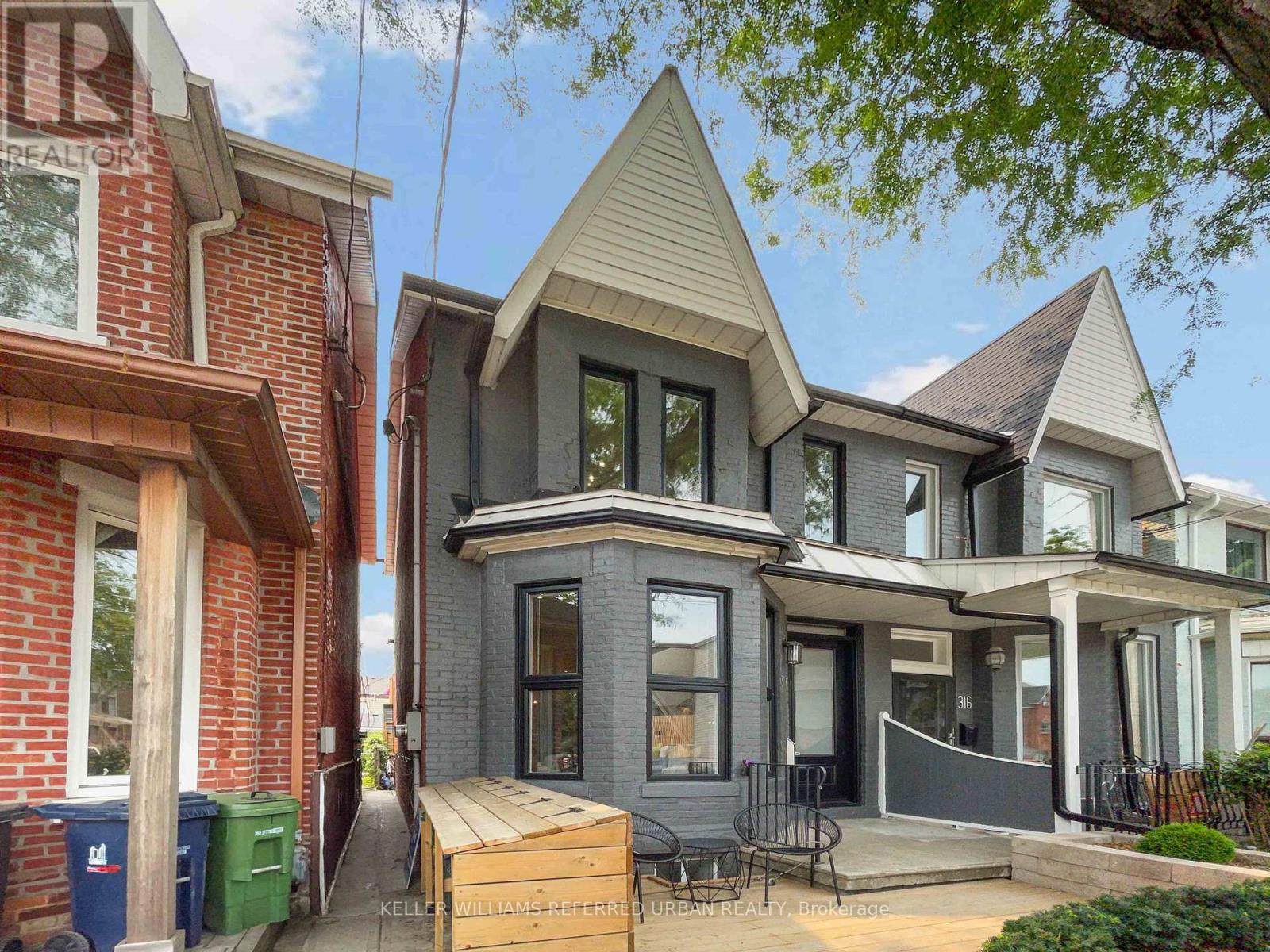 Photo 1 of 314 Dovercourt Road, Toronto ON