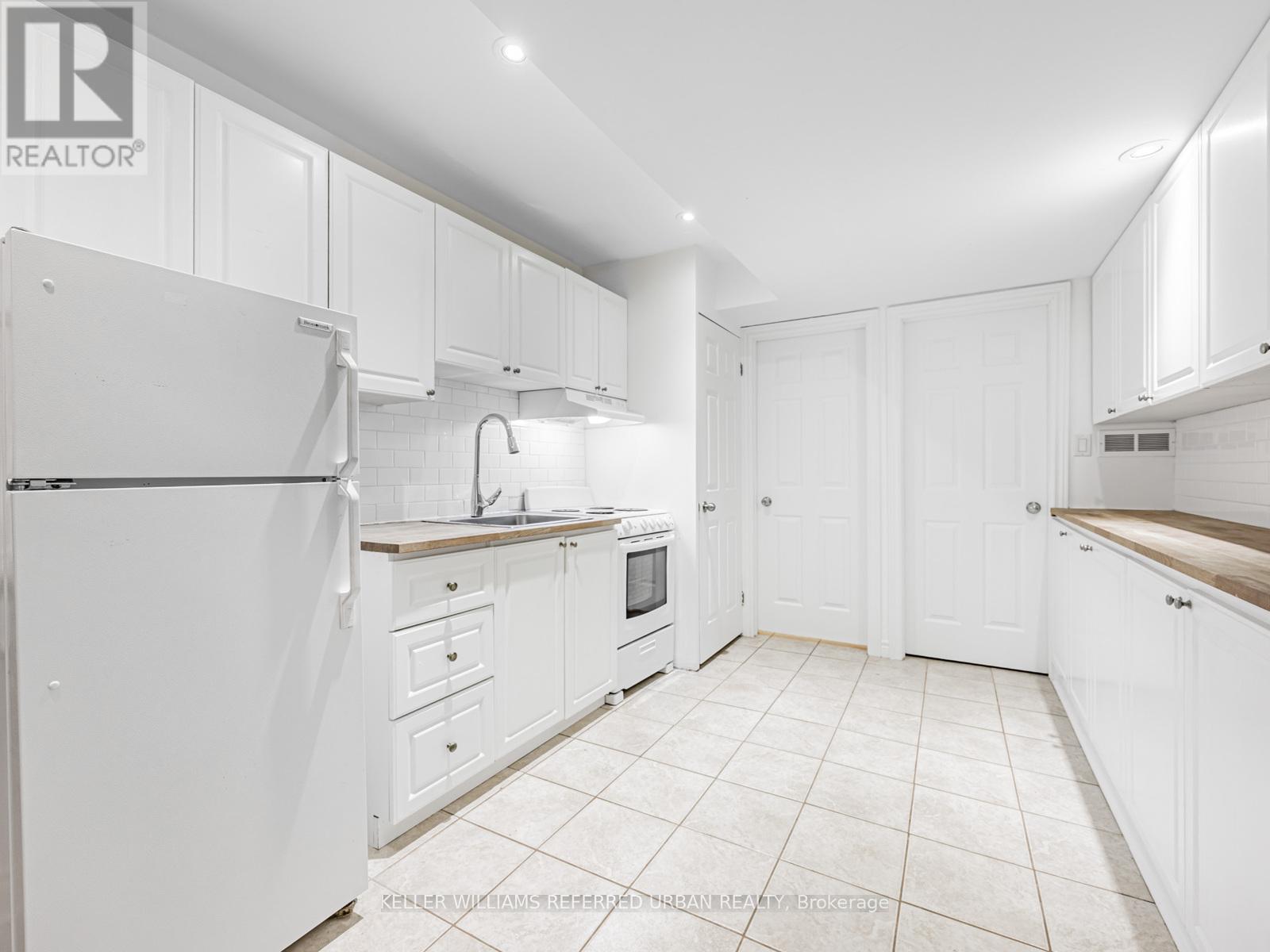 Photo 5 of 314 Dovercourt Road, Toronto ON