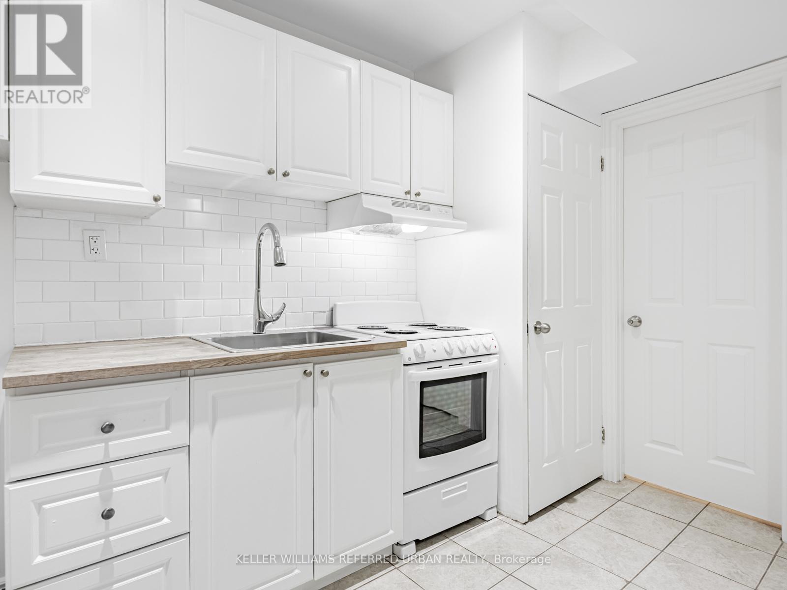 Photo 6 of 314 Dovercourt Road, Toronto ON