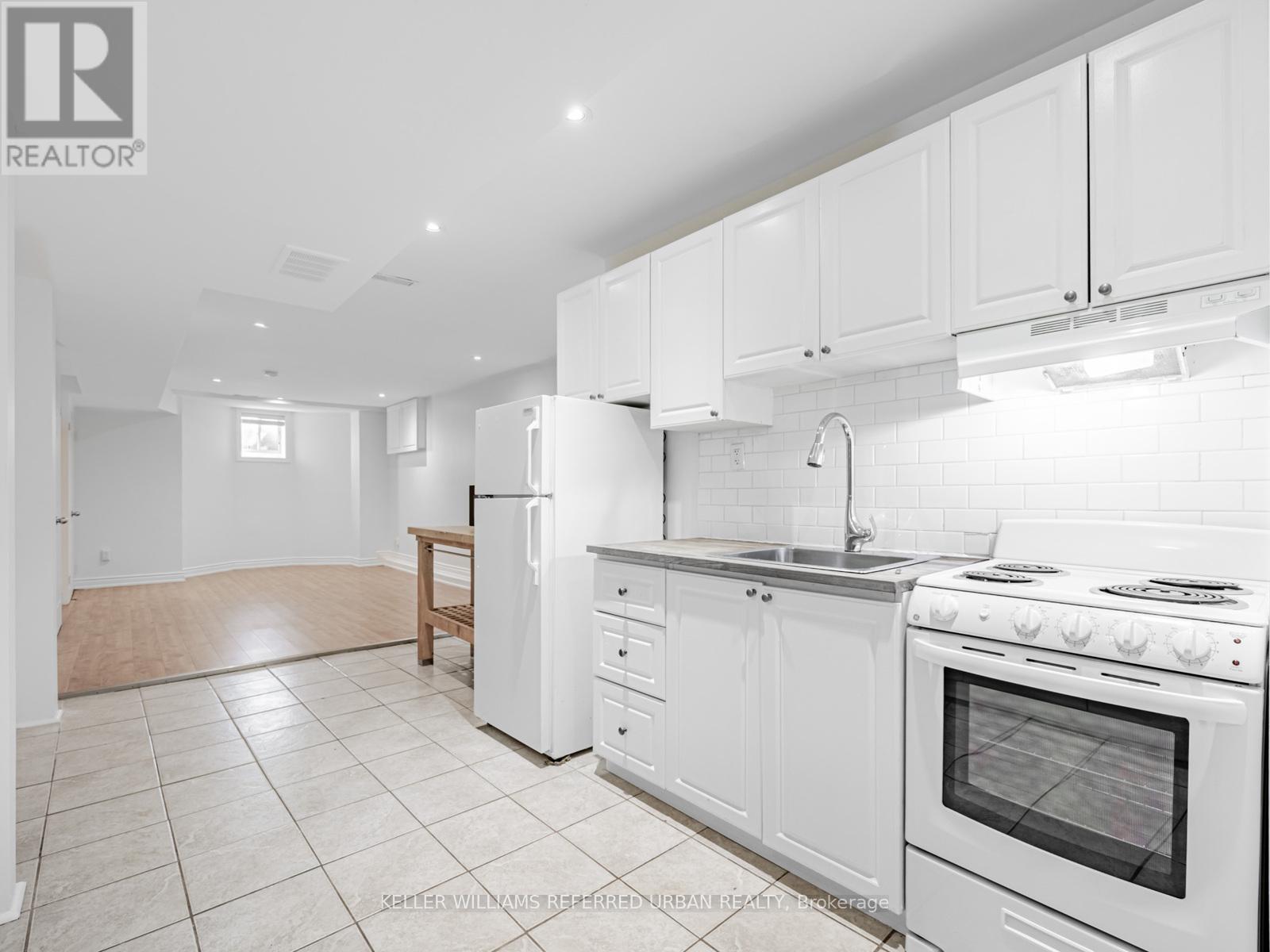 Photo 8 of 314 Dovercourt Road, Toronto ON